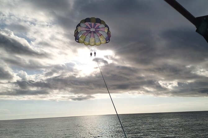 15-minute Private Parasailing Experience in Cozumel - The parasail flight, calm rather than chaotic