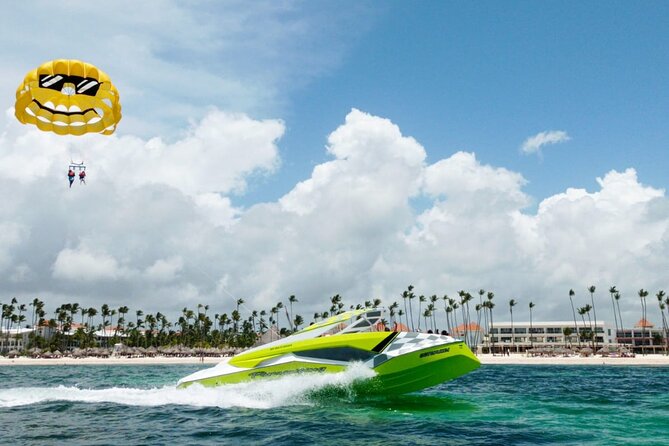 15 Minutes Parasailing in Punta Cana - The view from 150 meters up