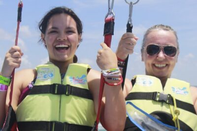 2 in 1 Parasailing and Jet Sky Tour in Cancun