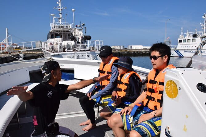 200m Parasailing Experience in Okinawa depart from Ginowan Marina - Safety preparation before the 200-meter flight