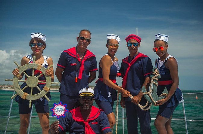 Adventure Combo: Party Boat Cruise & Parasailing - The atmosphere, crew, and service