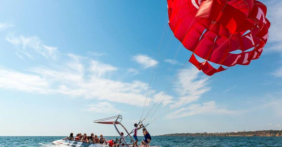 Albufeira: Single, Double or Triple Parasailing Tour - Key Points Before You Book