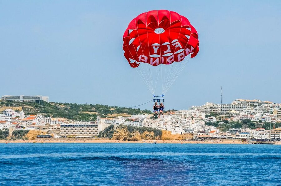 Albufeira: Single, Double or Triple Parasailing Tour - Who Will Enjoy This Most