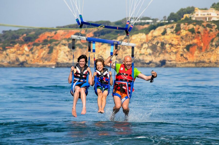 Albufeira: Single, Double or Triple Parasailing Tour - Should You Book This Albufeira Parasailing Trip?