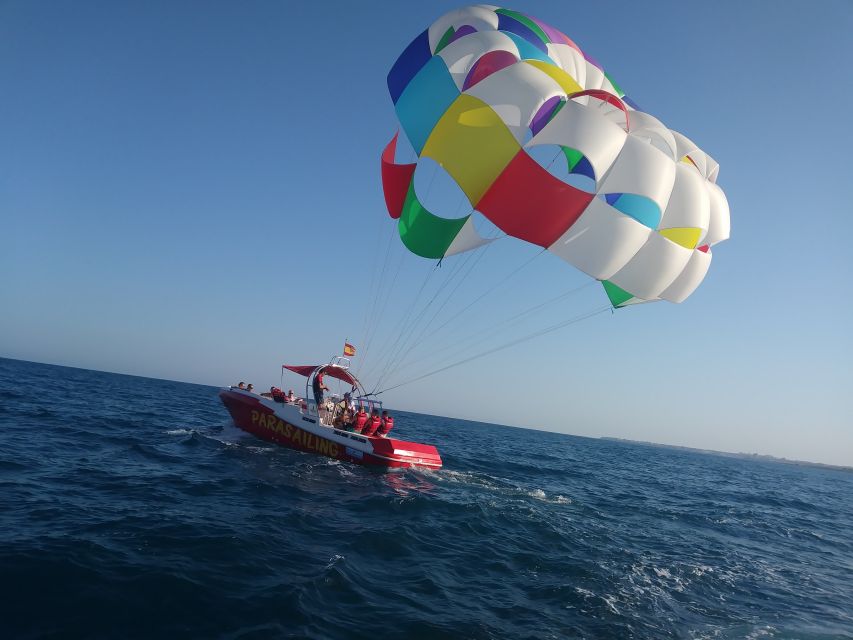 Alicante: Boat Trip and Parasailing Experience with Drink - What the 15-minute parasail flight feels like