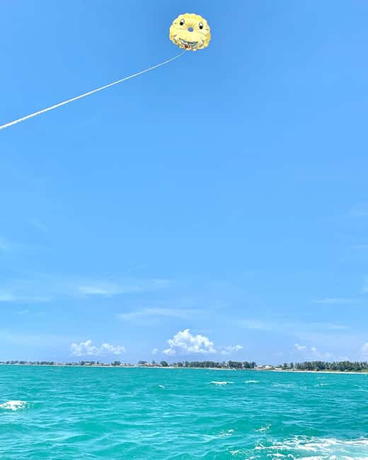 Anna Maria Island & Bradenton Beach Parasailing Tour - Tandem Flights, Triple Flights, and Toe Dips