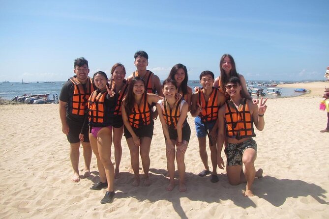 Bali Parasailing Adventure with Including Hotel Transfer - What happens at the watersport center