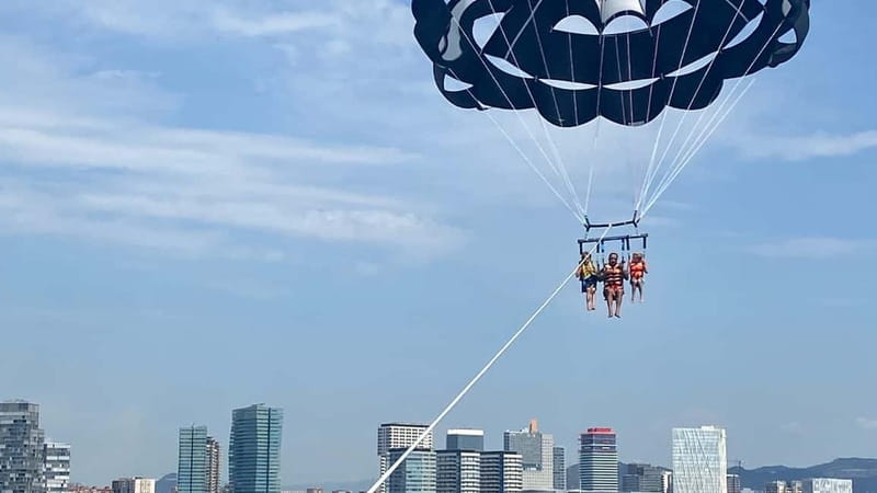 Barcelona: Parasailing with panoramic views over the sea - Staying Dry or Ending With a Dip