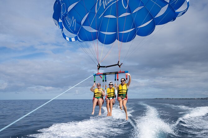 Big Island Parasailing Experience - What the one-hour outing actually includes