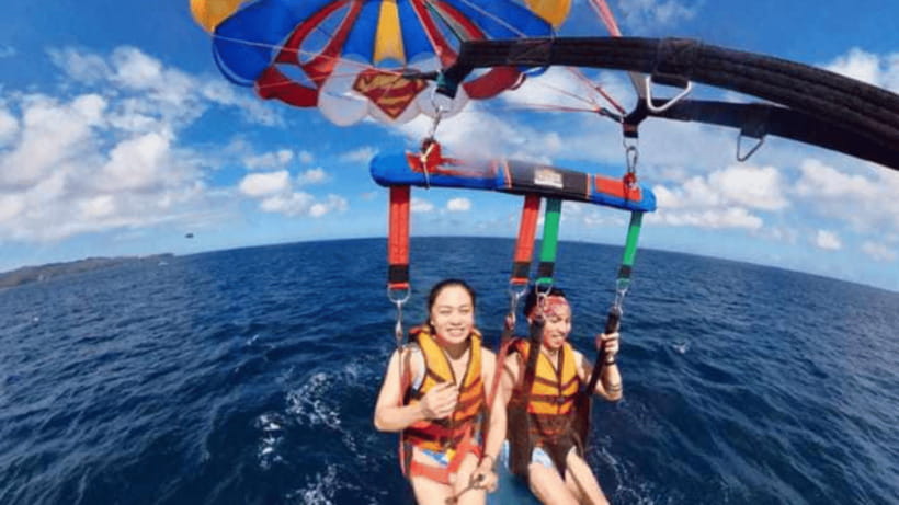 Boracay: 15-Minute Parasailing Adventure - Meeting Beside Astoria Boracay