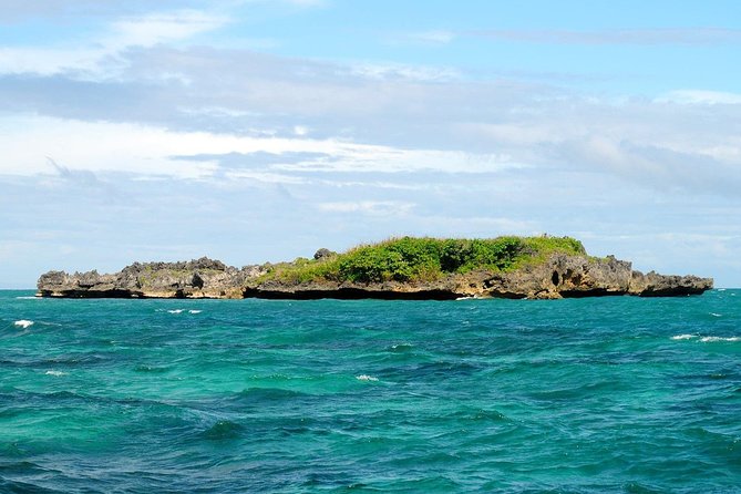 Boracay Island Hopping + Hot Kawa + Parasailing + Helmet Diving - What you get for $125 on a six-hour Boracay day