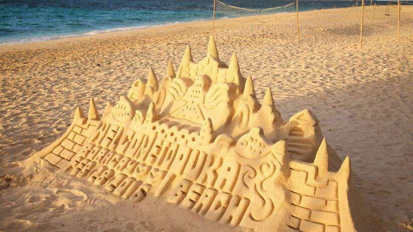 Boracay: Island Hopping with Parasailing Experience - Why This Four-Hour Trip Works Well in Boracay