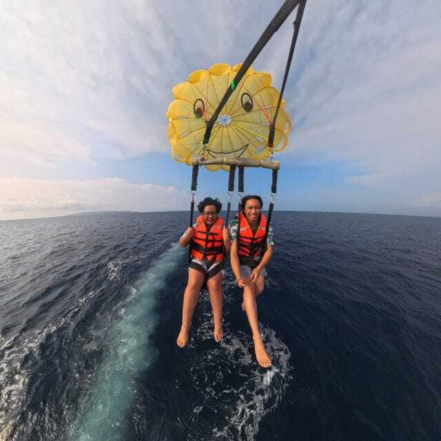 Boracay: Parasailing Adventure with Insta 360-Degree Camera - My verdict: a fun short flight with a useful camera extra