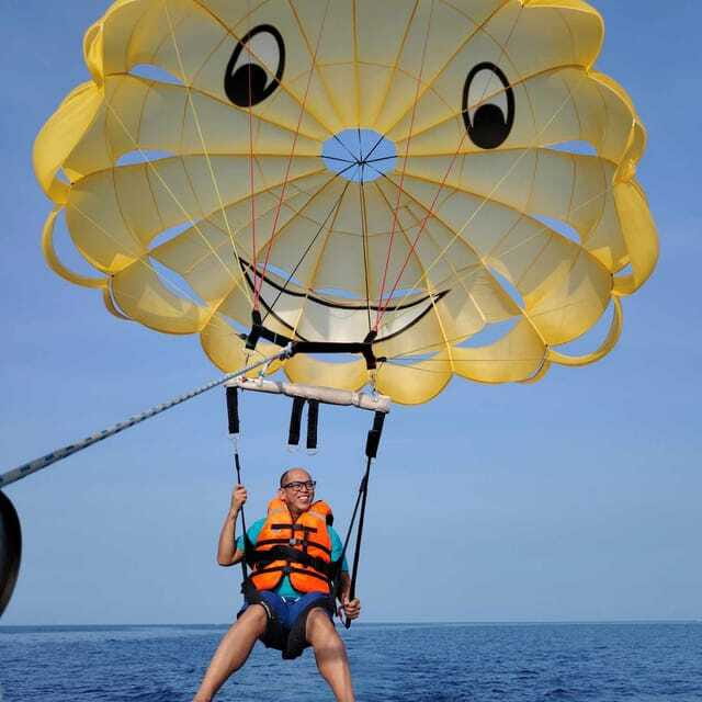 Boracay: Parasailing Adventure with Insta 360-Degree Camera - The 15-minute parasailing flight