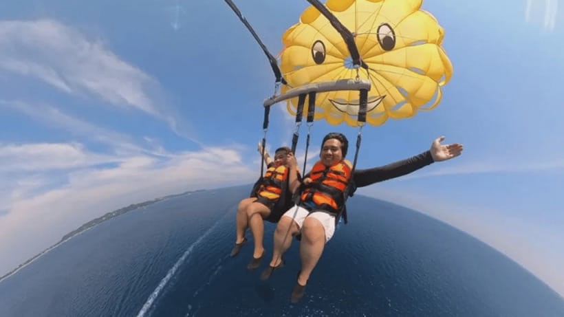 Boracay Parasailing with Insta 360 - Getting ready with a harness and life jacket