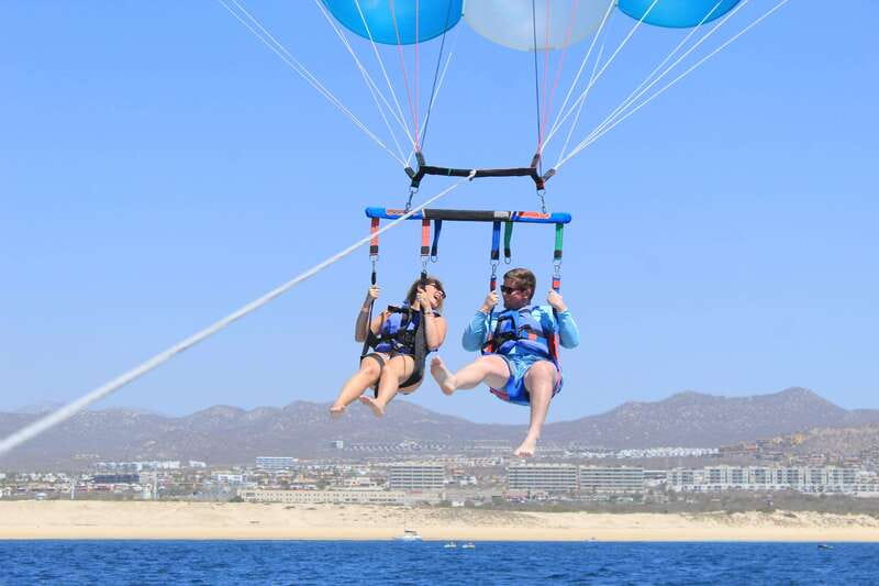 Cabo San Lucas: Parasailing Experience - Flying above Cabo’s famous Arch