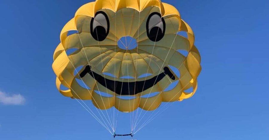 Cala Bona: Parasailing Experience - Rising 100 metres above the Mallorcan coast