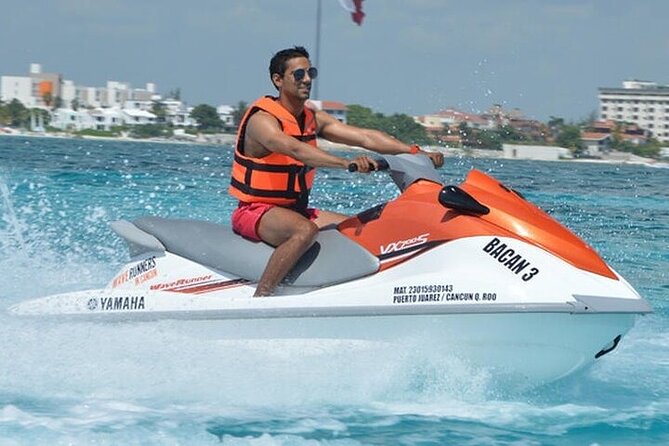 Cancun Combo Adventure: 4 Reef Snorkeling Stops & Parasailing - The parasail flight above Cancun’s coast