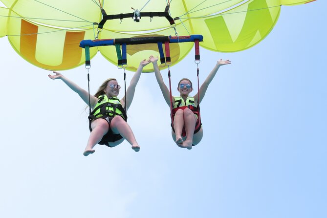 Cancun Combo Adventure: 4-Reef Stop Snorkeling and Parasail Ride - What the transport and facilities add