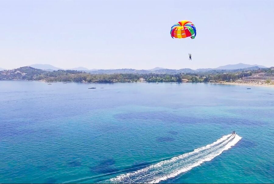 Corfu: Parasailing Adventure Near Corfu Town - A short briefing before you leave the water