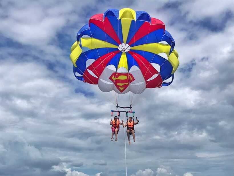 Coron: Parasailing Experience - Is $81 good value for two people?