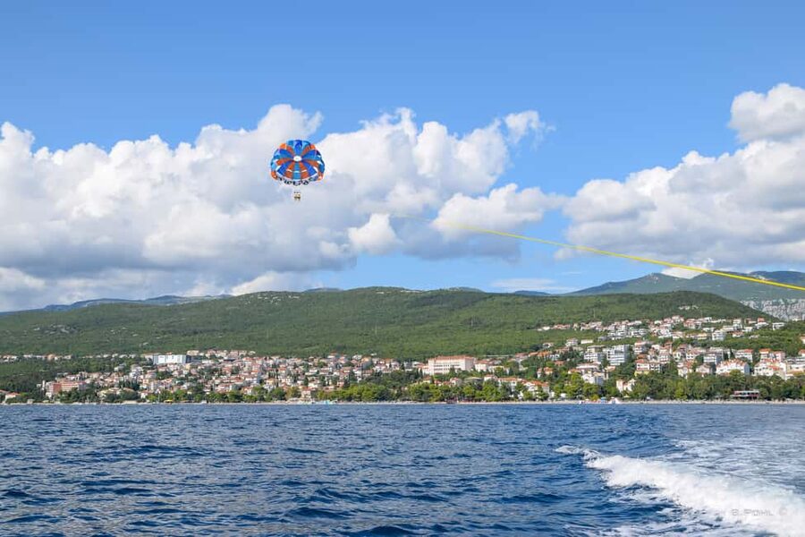 Crikvenica: Parasailing Experience Over the Adriatic Sea - The Ten-Minute Flight Above the Adriatic
