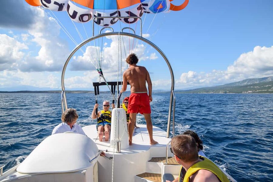 Crikvenica: Parasailing Experience Over the Adriatic Sea - Choosing the Height and the Landing