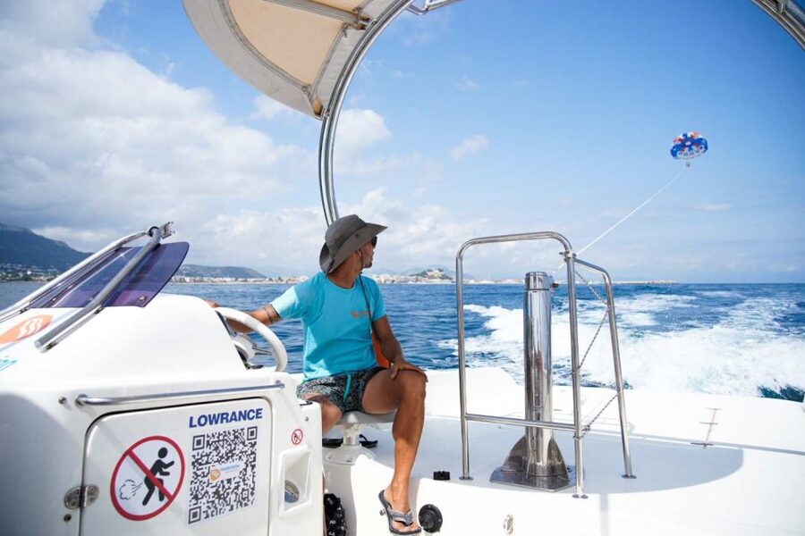 Dénia: Boat Trip & Parasailing Experience with Sunset Option - The 10-minute parasailing flight