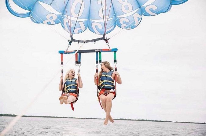 Destin Parasailing Trips - Who Can Fly and Who Can Ride Along