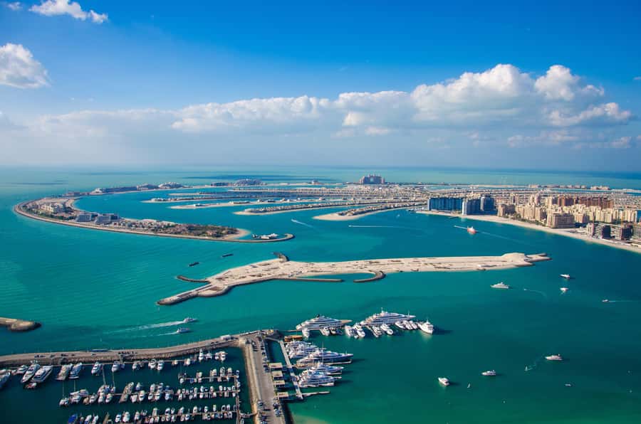 Dubai Jumeirah Parasailing adventure with breathtaking views - The boat ride, briefing, and launch