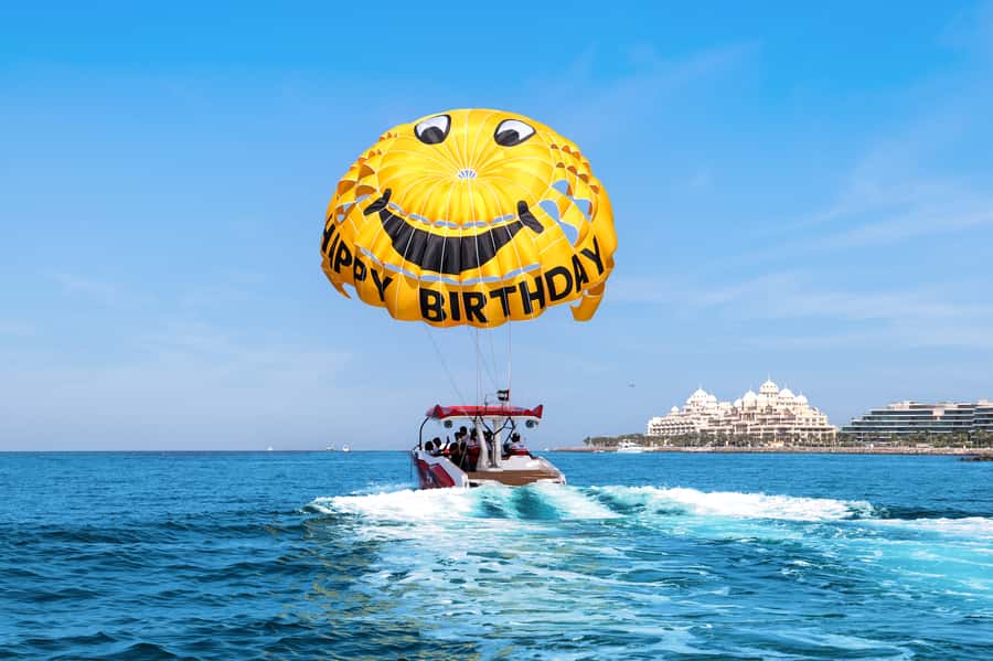 Dubai: Parasailing with Happy birthday Parachute JBR & Palm - Finding Dockmaster D1 at Dubai Harbour
