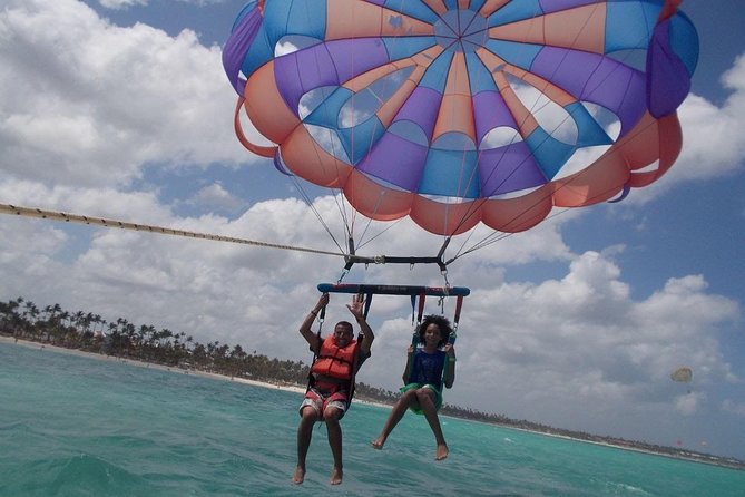 From Punta Cana: Amazing Activity Parasailing Hotel pickup - Wind Can Change the Plan