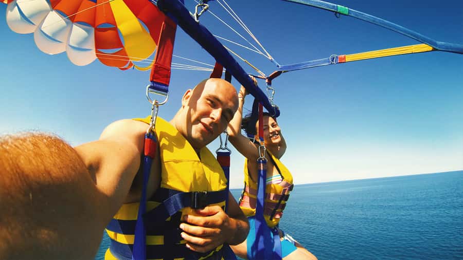 From Sharm El-Sheikh: Sharm El-Maya Parasailing Adventure - Who will enjoy this most
