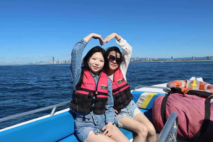 Gold Coast: Parasailing in Surfers Paradise - How this compares with a normal Gold Coast boat trip
