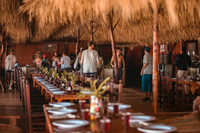 Hula Hula Island by Catamaran with Parasailing Fly - Hurghada - Buffet lunch and drinks on the island