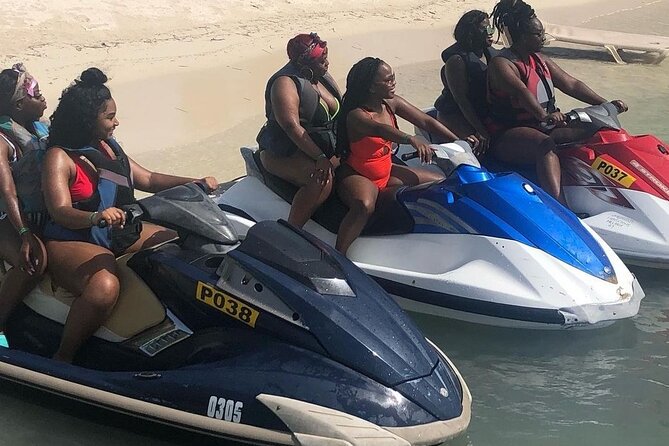 Jet Ski/ Parasailig Water Activity in Montego Bay Jamaica. - Parasailing, Timing, and What to Confirm