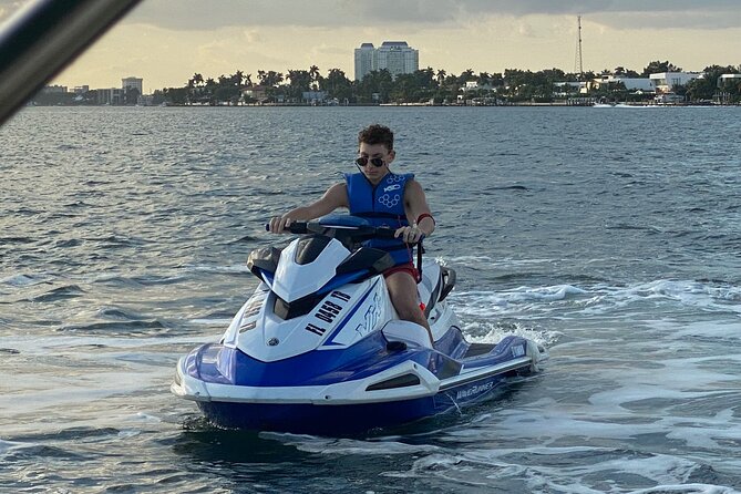 Key West: Water Sports Adventure includes Jetski, Parasail, Snorkel & Waterpark - Snorkeling offers a look at Florida’s reef system