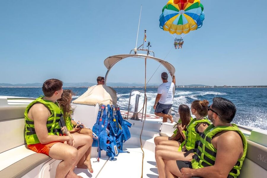 Lanzarote: Parasailing Adventure in Puerto del Carmen - Key points before you book