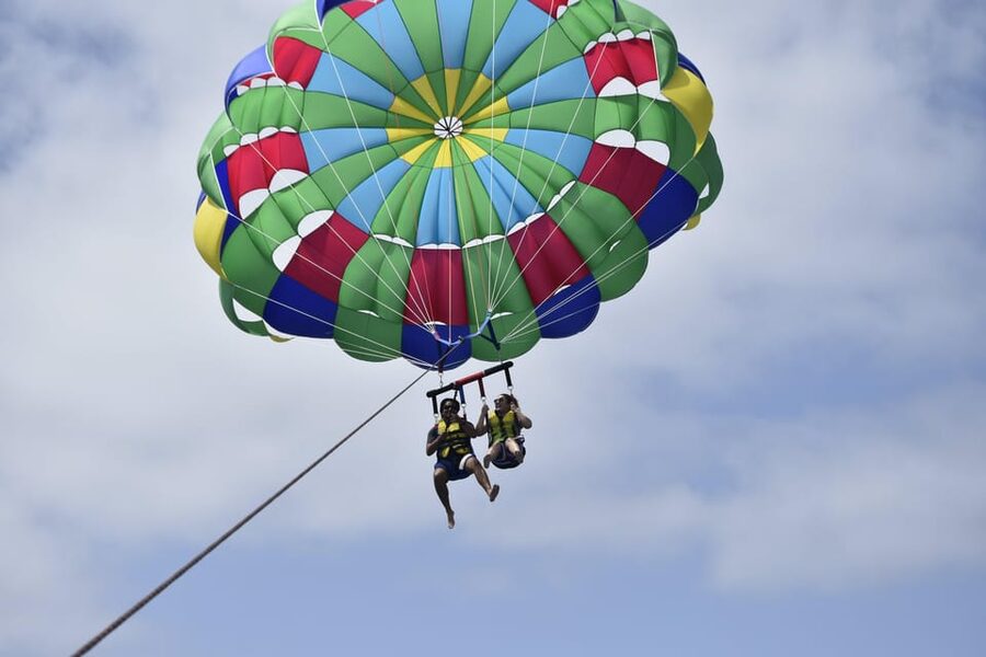 Lanzarote: Parasailing Adventure in Puerto del Carmen - Weather, timing, and practical comfort