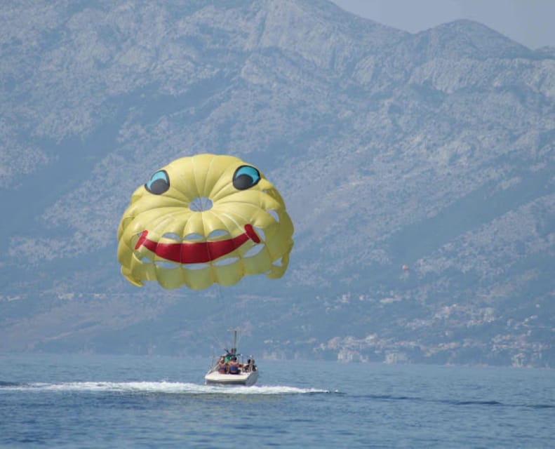 Makarska: Parasailing Experience - MPL Nautika - The lift above the Makarska Riviera