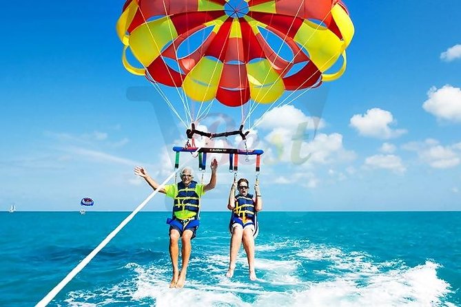 Marvelous Ile aux Cerf island: Speed Boat, Parasailing, Lunch & GRSE waterfall - Barbecue lunch at Islet Margenie