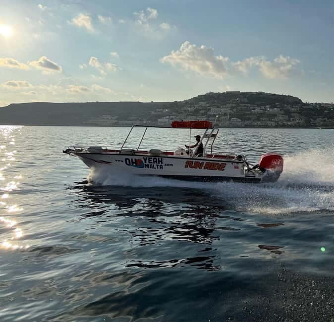 Mellieha Bay: Parasailing - A flight over the bay, Comino, and Gozo