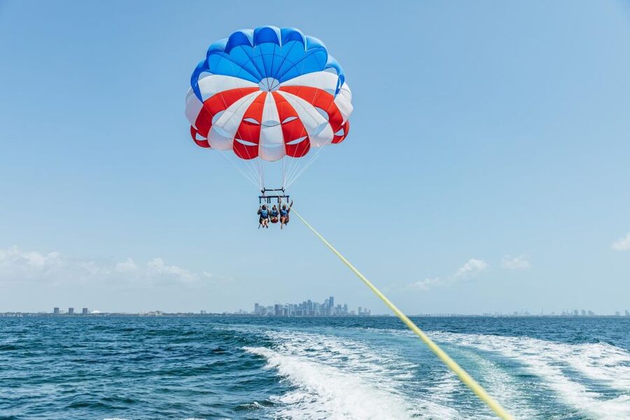Miami: Parasailing Experience in Biscayne Bay - Flying above Biscayne Bay for seven to ten minutes