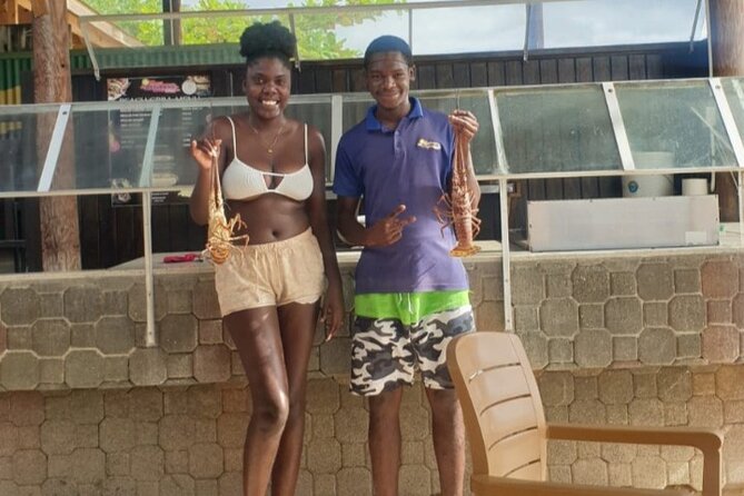 Negrils Seven Miles Beach, Rick's cafe and Parasailing Tour. - Final call: book it for variety, not for a quiet beach day