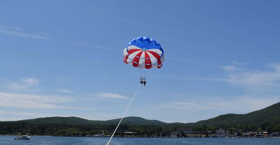 New York: Lake George Parasailing Experience - Practical details for a smooth outing