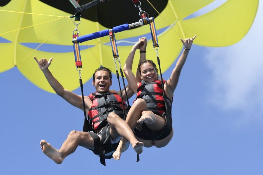 Oahu: Parasail on Maunalua Bay with Diamond Head Views - Practical tips for a smoother flight