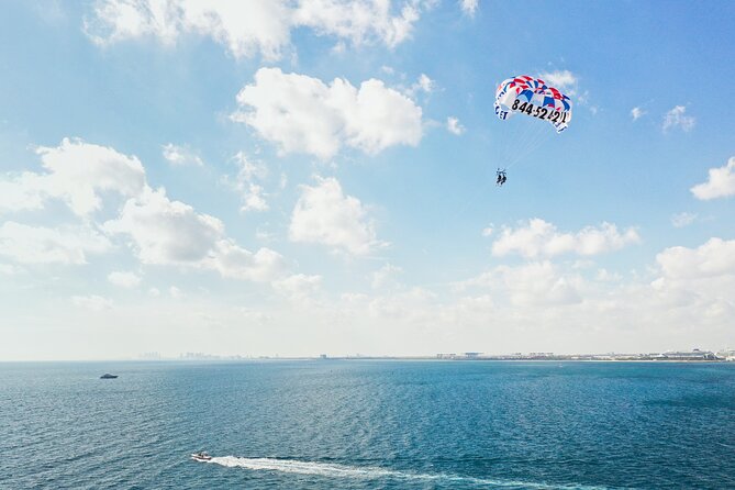 Ocean Parasailing Adventure In Fort Lauderdale, FL - The crew and the safety setup
