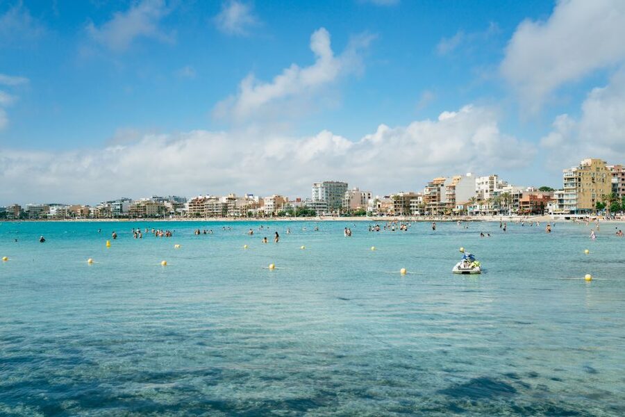 Palma Bay: Parasailing Experience - From Playa del Arenal to the open bay