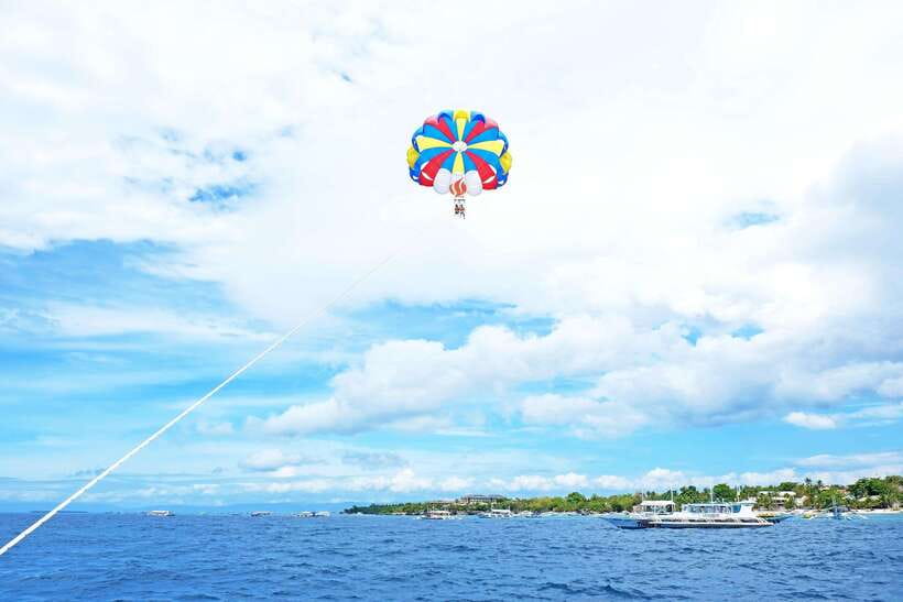 Panglao: Solo or Tandem Parasailing Experience near Alona - How the experience compares with a longer watersports day