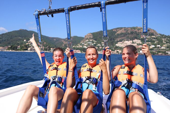 Parachute Ascent in Mandelieu-la-Napoule - Who should book this parasailing flight?